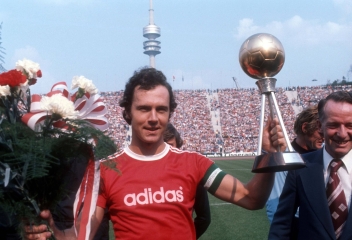 Franz Beckenbauer - Huyền thoại bóng đá và biệt danh 